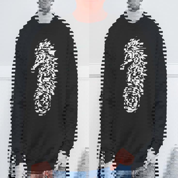 タツノオトシゴ ポリネシア トライバル マオリ柄 ライト スウェットシャツ 高齢者への贈り物