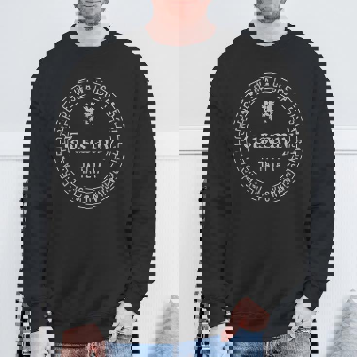 トスカーナ イタリア ワイン愛好家地域 ヴィノ イタリア ヨーロッパ トラベラー スウェットシャツ 高齢者への贈り物