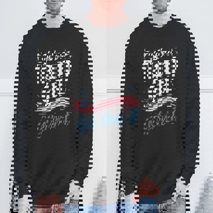 トランプガールレッドtシャツ ドナルド・トランプ大統領2024 スウェットシャツ 高齢者への贈り物