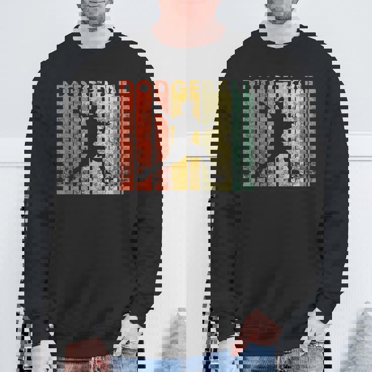 ドッジボール選手 レトロ ドッジボール ギフト スウェットシャツ 高齢者への贈り物