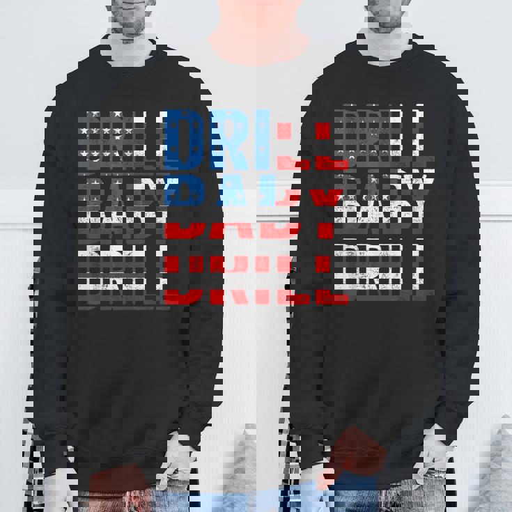 ドリル ベビー ドリル トランプ 2024 マーチ ドリル ベビードリル スウェットシャツ 高齢者への贈り物