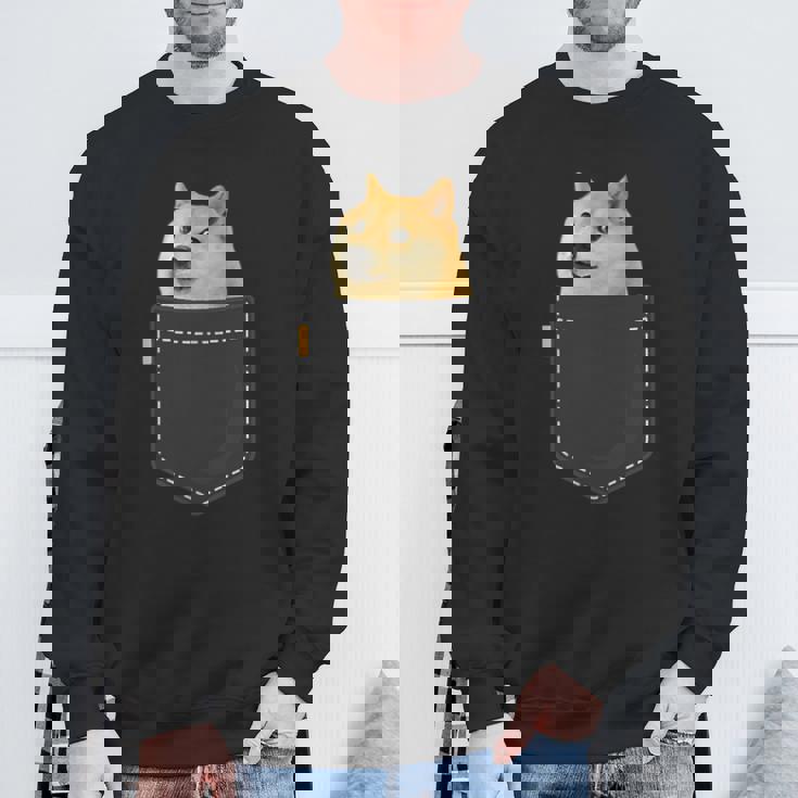 ドージコイン 胸ポケットの中にクリプト ミーム ドッグミーム ロゴ ドージコイン スウェットシャツ 高齢者への贈り物