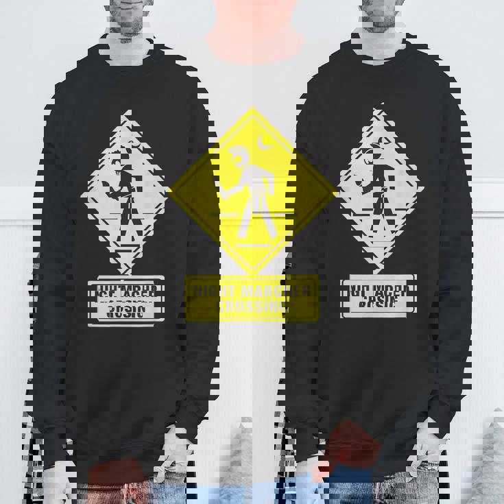 ナイトマーチャークロッシングハワイゴースト面白い スウェットシャツ 高齢者への贈り物