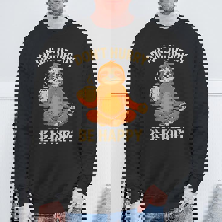 ナマケモノ コーヒー 瞑想 グラフィック 面白い スウェットシャツ 高齢者への贈り物