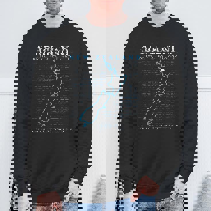 ニュージーランド オークランド スウェットシャツ 高齢者への贈り物