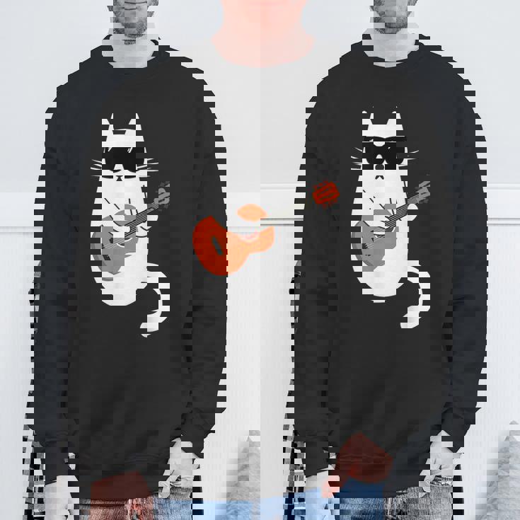 ネコとギター 猫とサングラス ネコ好き 猫飼い アコースティックギター エレキギター 音楽家 バンド ネコ 猫 スウェットシャツ 高齢者への贈り物