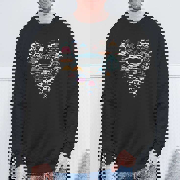 ハート ラブ サメ フェイス ファニー シャルカホリック スウェットシャツ 高齢者への贈り物