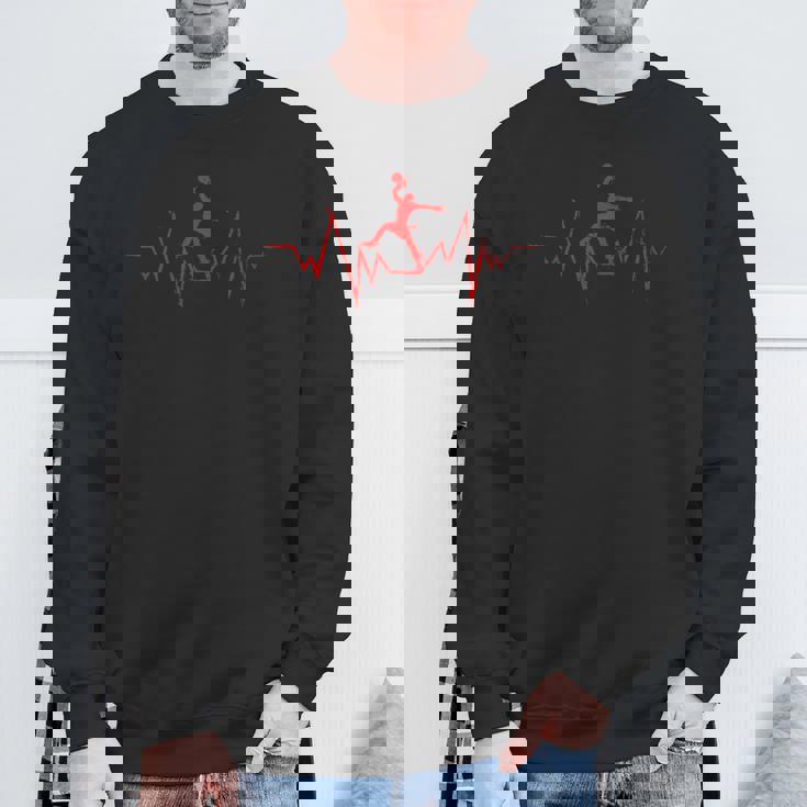 バスケットボール選手のためのバスケットボールハートビートストリートボール スウェットシャツ 高齢者への贈り物