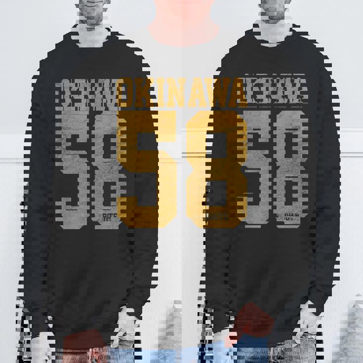 バーシティスタイル 沖縄 日本 スウェットシャツ 高齢者への贈り物