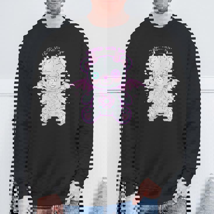 パステルゴス カワイイ 鬼熊 不気味 かわいい スウェットシャツ 高齢者への贈り物