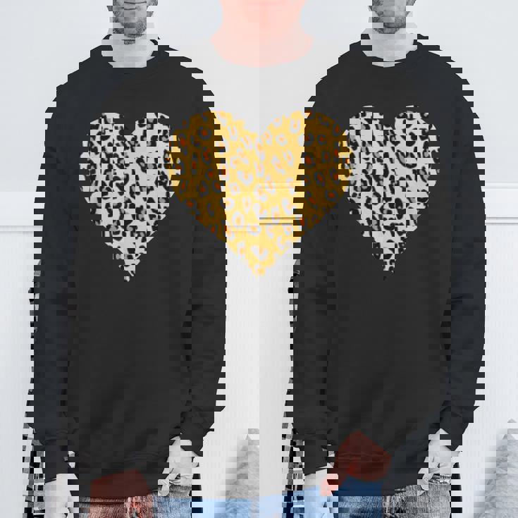 ヒョウ柄ハートデザイン ヒョウ柄 スウェットシャツ 高齢者への贈り物