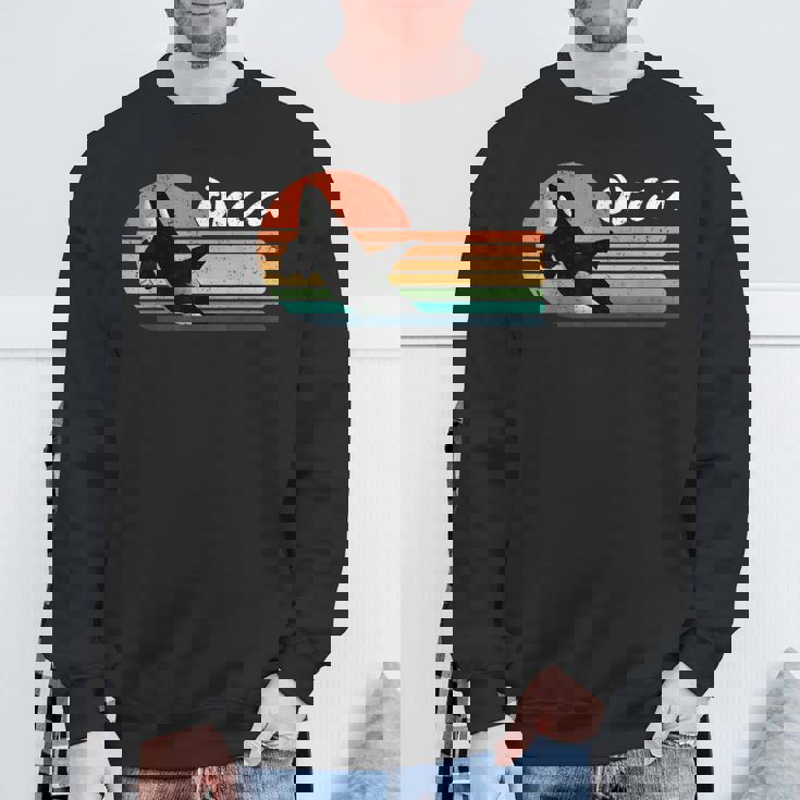 ビンテージ シャチ デザイン レトロ 美的 海 恋人 海 イルカ スウェットシャツ 高齢者への贈り物