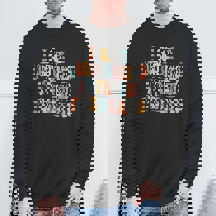 フレディ・フェイズベアーズのおもしろいミームでロボトミーされてしまった スウェットシャツ 高齢者への贈り物