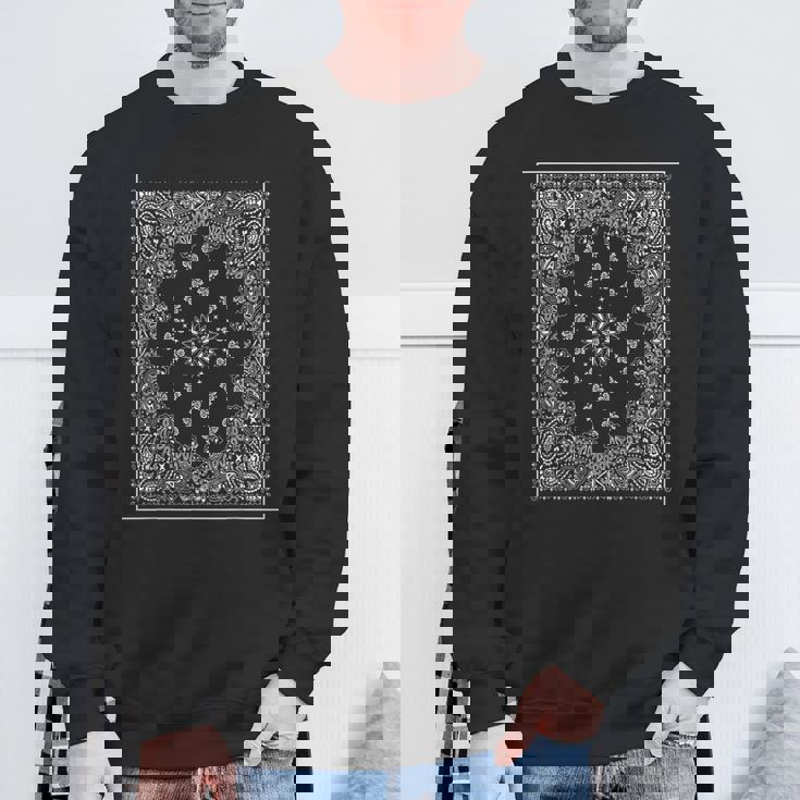 ブルーバンダナプリント ロイヤルネイビーブルー ペイズリー服 スウェットシャツ 高齢者への贈り物