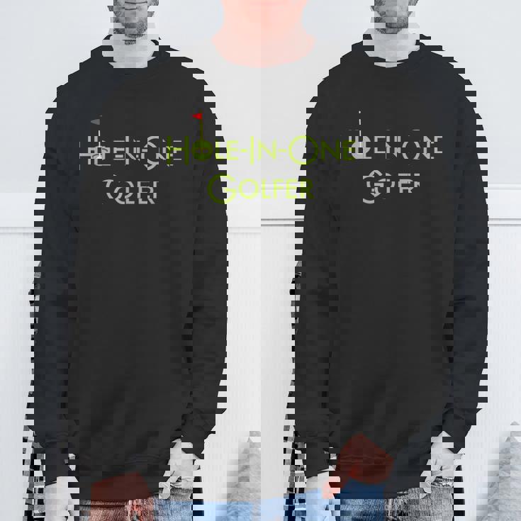 ホールインワンゴルファー グラフィックデザイン ホールインワンゴルフ記念品 Hole In One Golfer スウェットシャツ 高齢者への贈り物