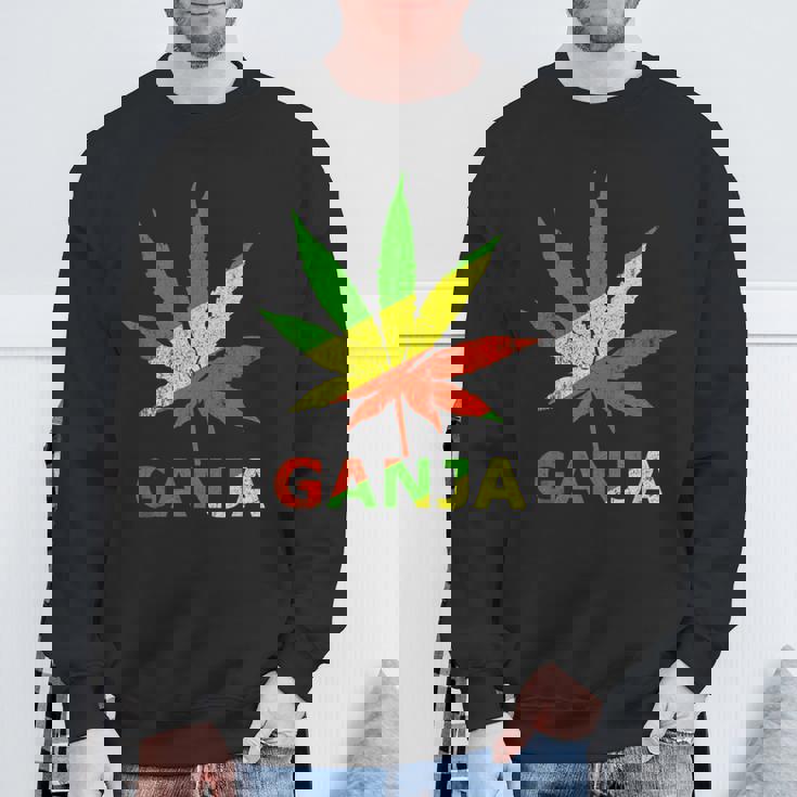 マリファナのガンジャ雑草の葉 ラスタカラー スウェットシャツ 高齢者への贈り物