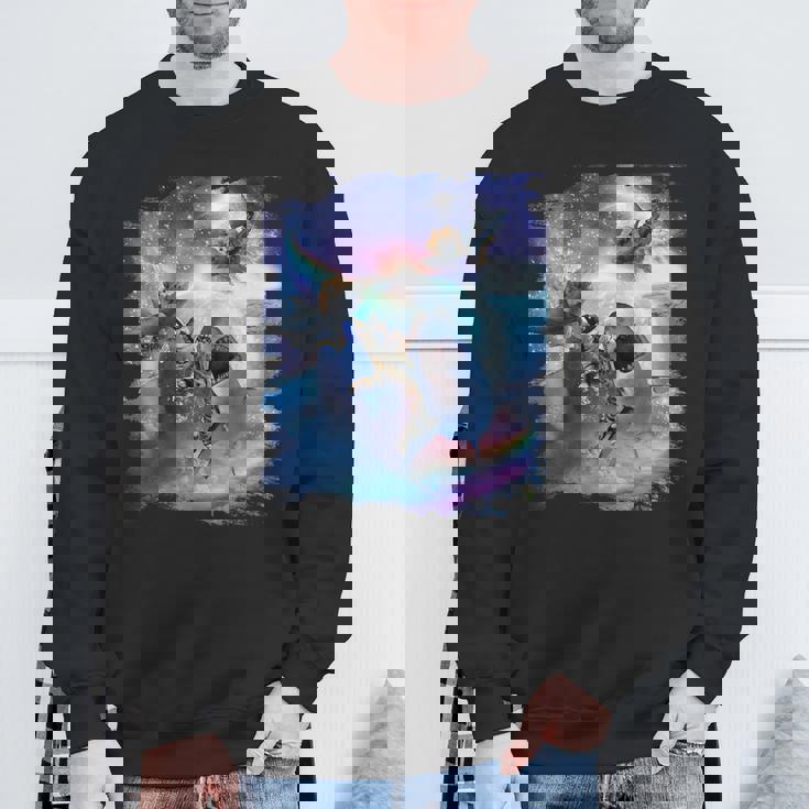 レインボーギャラクシー 宇宙に乗るサメに乗る猫 スウェットシャツ 高齢者への贈り物