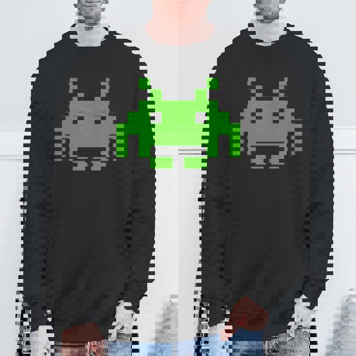 レトロインベーダー スウェットシャツ 高齢者への贈り物