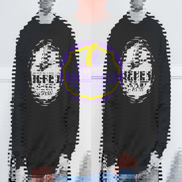 レトロヴィンテージガソリンスタンド リッチフィールドガソリン車 バイクガレージ スウェットシャツ 高齢者への贈り物