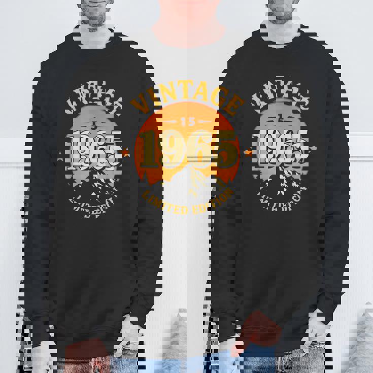 ヴィンテージ 1965年生まれ限定版 男女 誕生日 スウェットシャツ 高齢者への贈り物