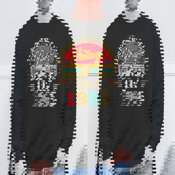 ヴィンテージ30歳の誕生日レジェンドは1995年7月に誕生しました。 スウェットシャツ 高齢者への贈り物