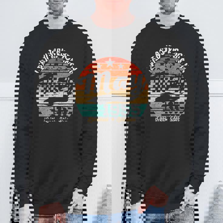 ヴィンテージ70歳の誕生日の伝説は1955年5月に誕生しました。 スウェットシャツ 高齢者への贈り物