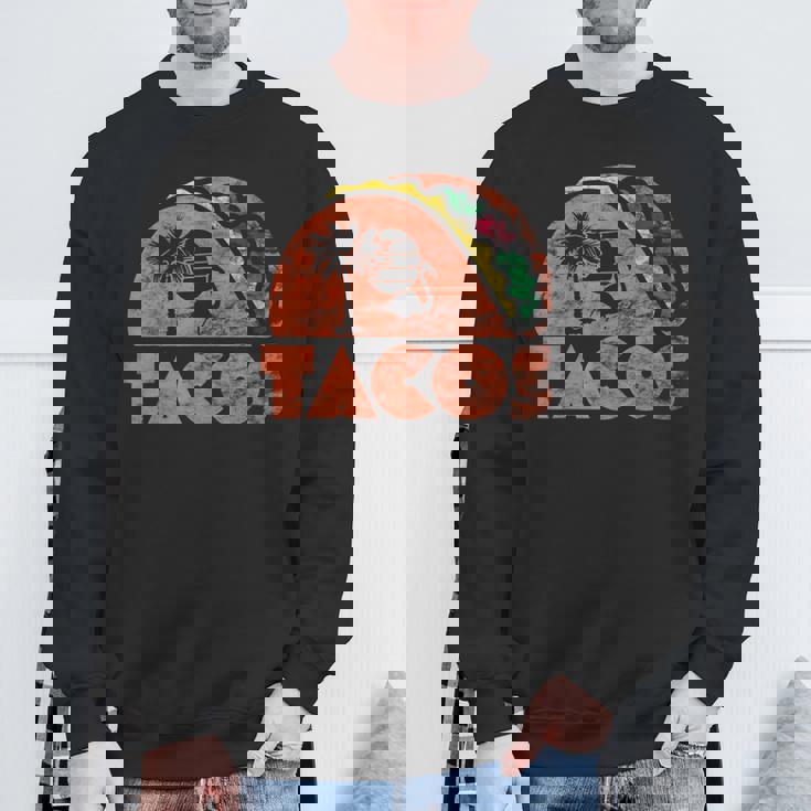 ヴィンテージタコスレトロビーチスタイル。 スウェットシャツ 高齢者への贈り物