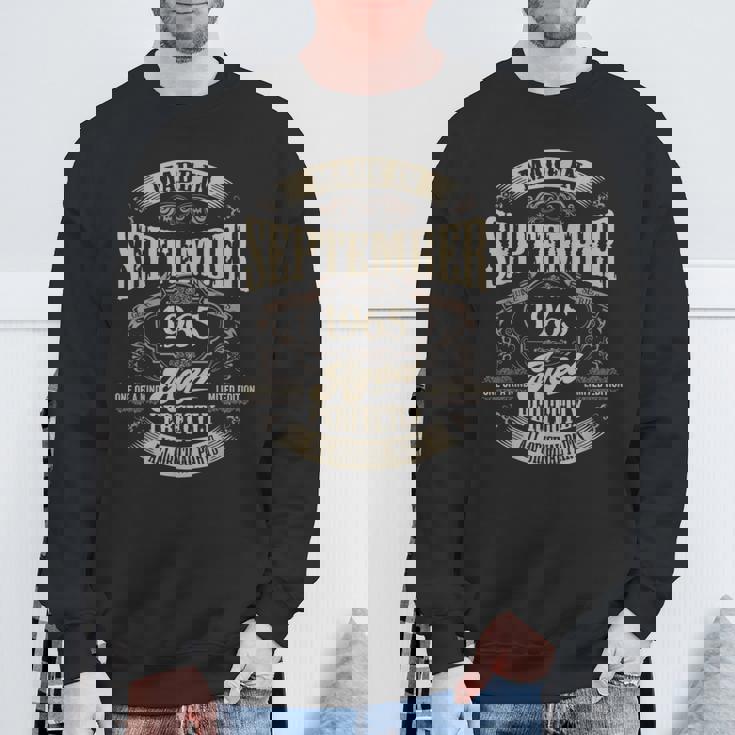 ヴィンテージ還暦祝い 1965年9月生まれ 60歳 スウェットシャツ 高齢者への贈り物