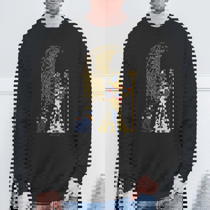 古代の典型的な猫の女神バステット エジプト 三日月 月 月 スウェットシャツ 高齢者への贈り物