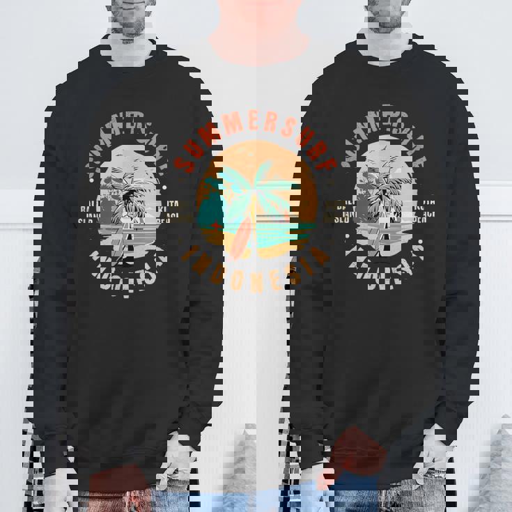 夏のサーフ、バリ島、クタビーチ、インドネシア旅行 スウェットシャツ 高齢者への贈り物