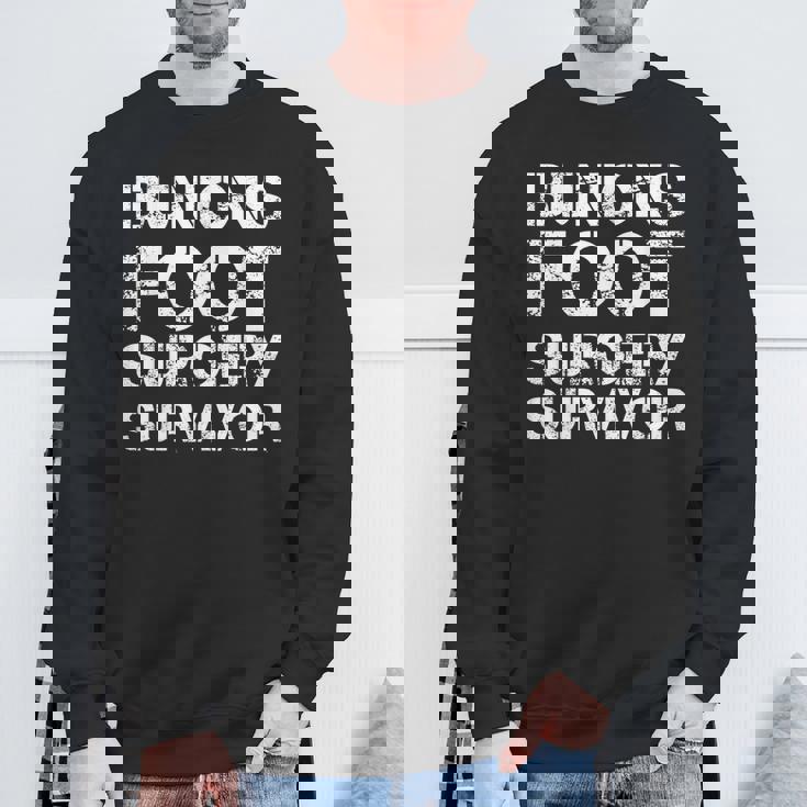 外反母趾足手術サバイバー スウェットシャツ 高齢者への贈り物