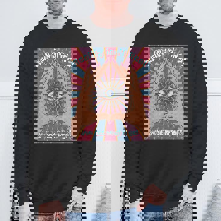 手、三角形、すべてが見える目を持つイルミナティデザイン。 スウェットシャツ 高齢者への贈り物