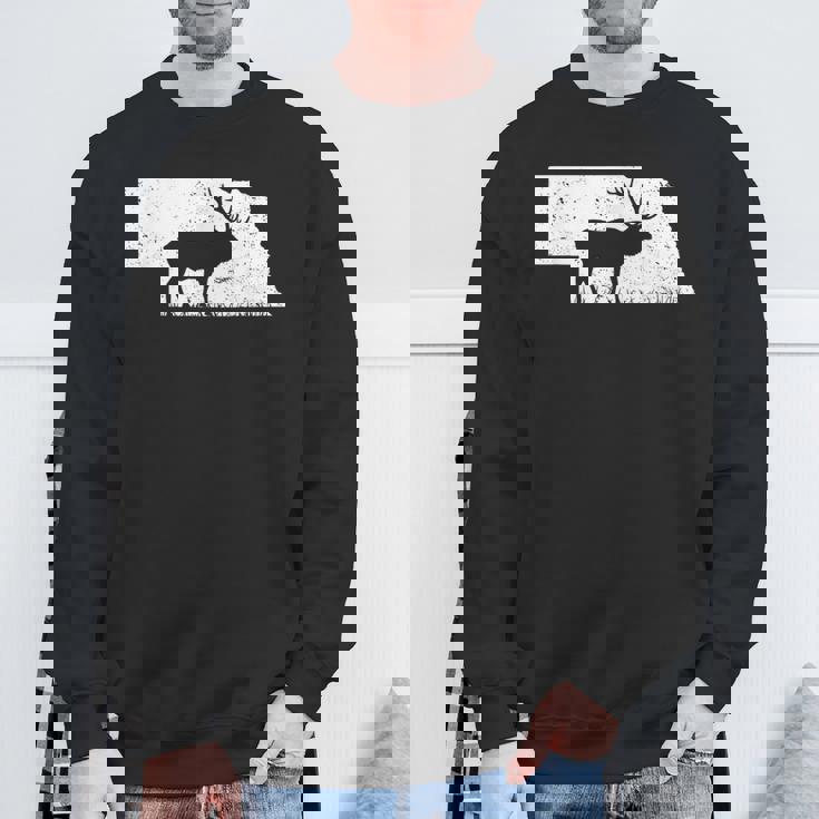 狩猟ヘラジカまたはワピティ ネブラスカ地図アートハンター スウェットシャツ 高齢者への贈り物