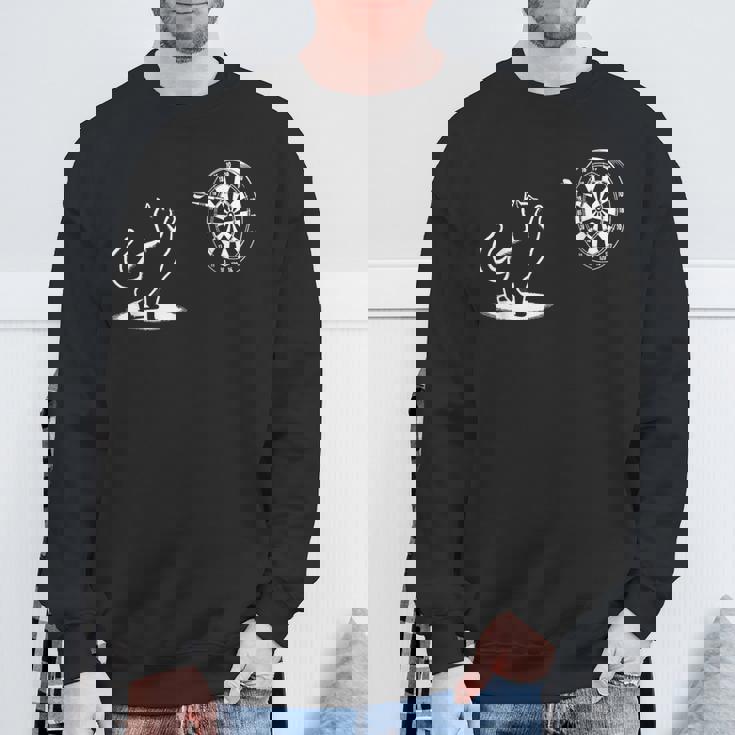 猫 遊び ダーツ 面白い 猫好き 子猫 ダーツプレーヤー スウェットシャツ 高齢者への贈り物