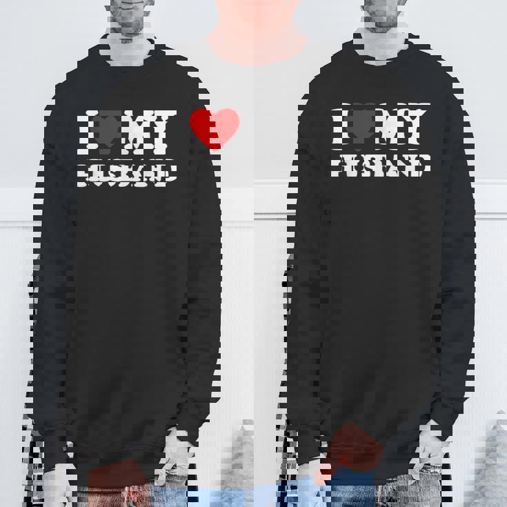 私は夫を愛しています私は夫を心から愛しています スウェットシャツ 高齢者への贈り物