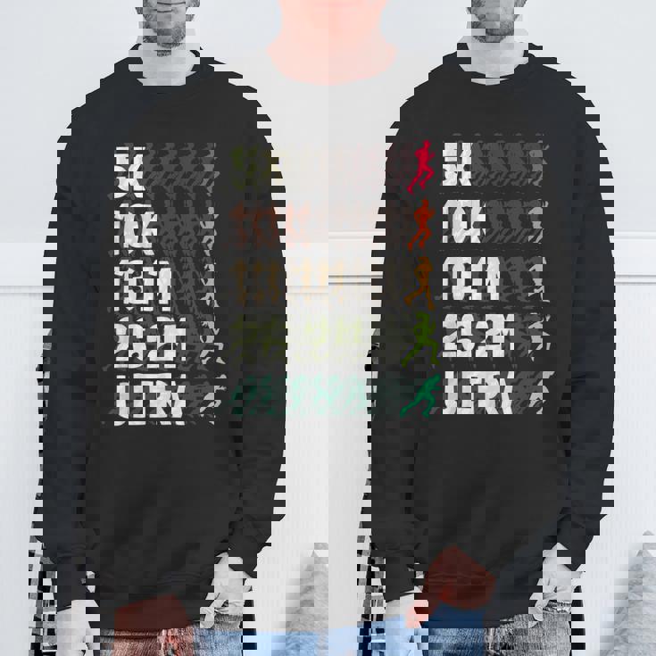 究極のウルトラマラソンランナーランニングスポーツランナーランニング スウェットシャツ 高齢者への贈り物