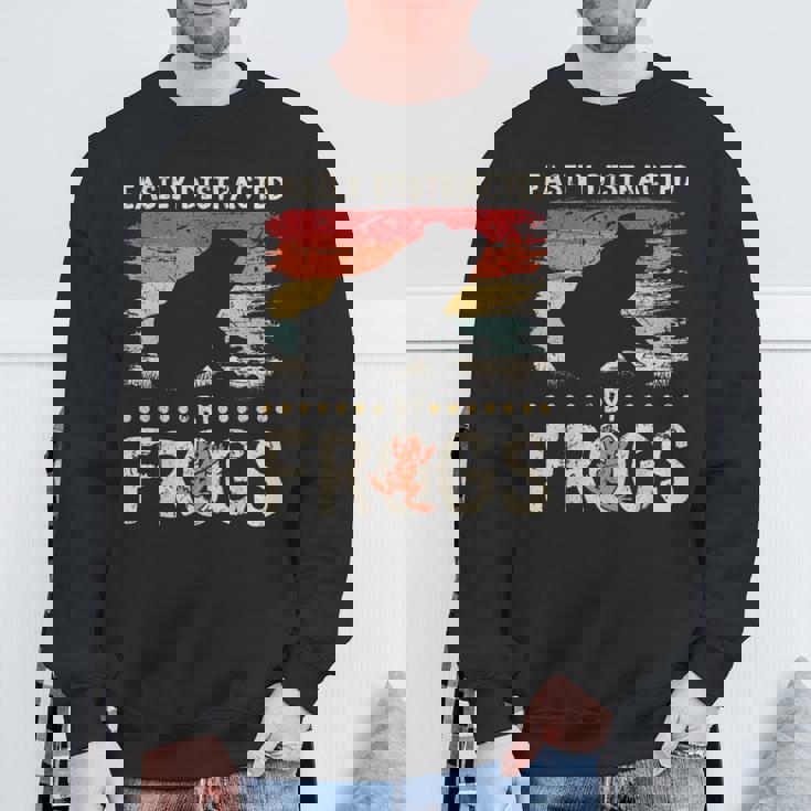 簡単に気を散らせるカエルのヴィンテージなカエル愛好家。 スウェットシャツ 高齢者への贈り物