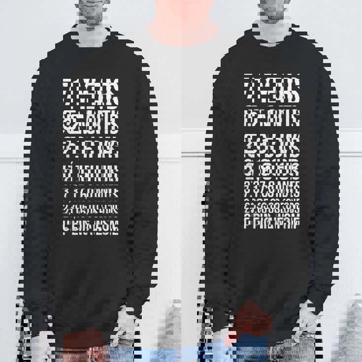 素晴らしい71歳の誕生日ギフト 面白い71歳の誕生日 スウェットシャツ 高齢者への贈り物