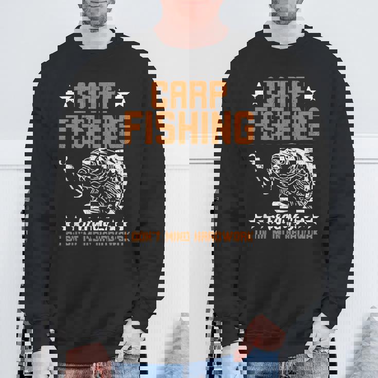 苦労をいとわないからこそのカープフィッシング スウェットシャツ 高齢者への贈り物