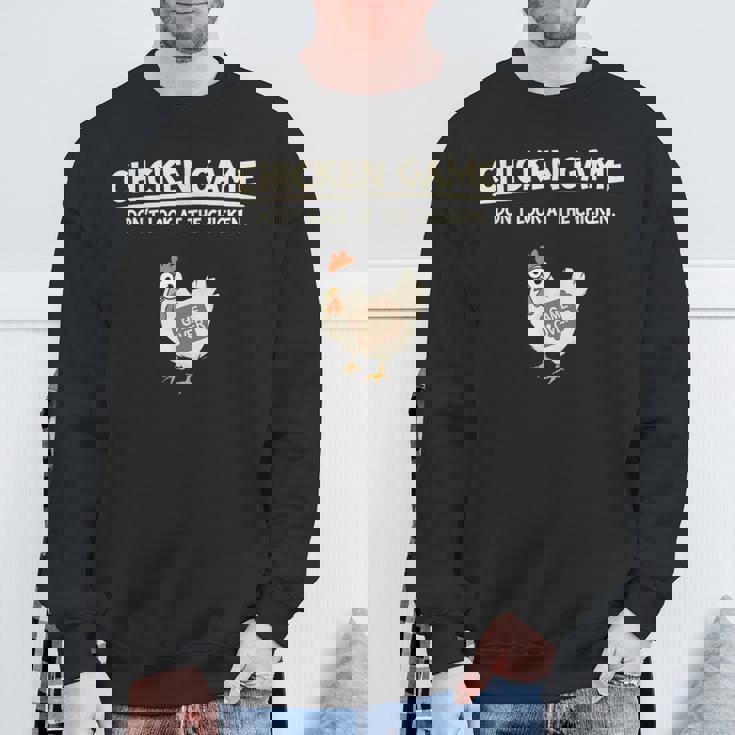 面白いチキンゲーム「見えないデザイン」 スウェットシャツ 高齢者への贈り物