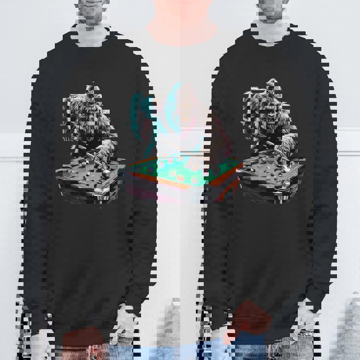 面白いビッグフットサスカッチ ビリヤード プールプレーヤー 男性 男の子 スウェットシャツ 高齢者への贈り物