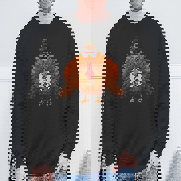 面白い感謝祭の七面鳥とサングラス皮肉なディナー スウェットシャツ 高齢者への贈り物