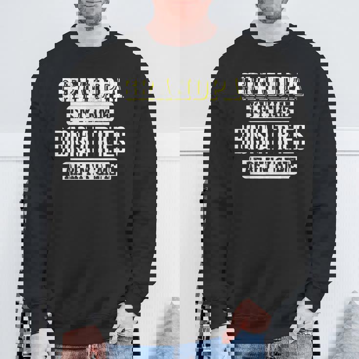 面白い盆栽の木 おじいちゃんへのギフト 父の日デザイン スウェットシャツ 高齢者への贈り物