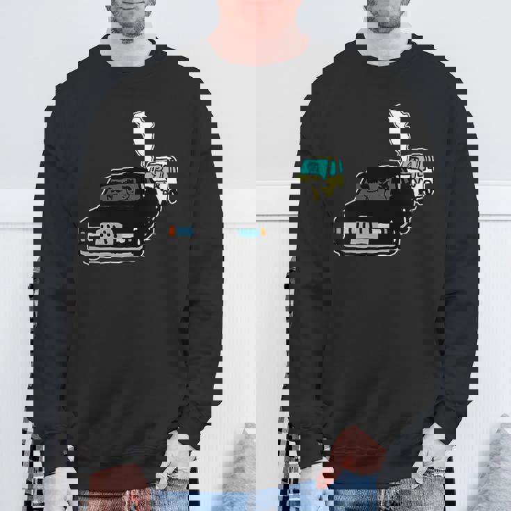 黒塗りの高級車よりも怖い無車検の軽自動車 スウェットシャツ 高齢者への贈り物