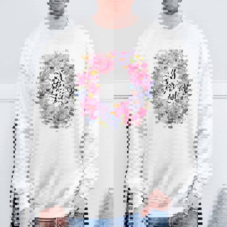 80 Years Loved 80歳の誕生日 フローラルリース 80歳 スウェットシャツ 高齢者への贈り物