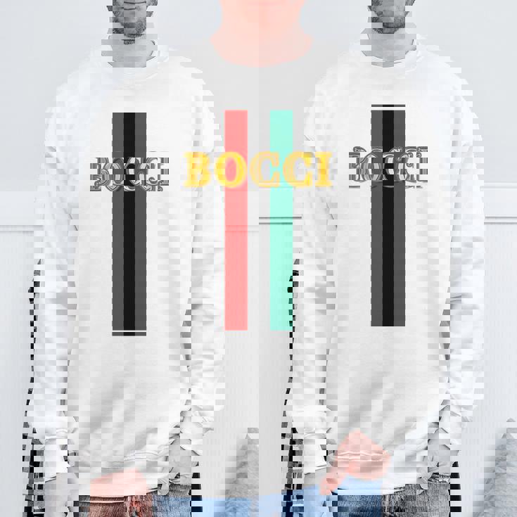 Bocci ぼっち《フェイクゴールド ロゴ》緑 赤 ライン【変なデザイン屋さん】陰キャ オタク ブランド パロディ 面白 長袖tシャツ スウェットシャツ 高齢者への贈り物