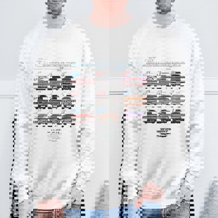 Evolution Charger スーパービー ホットロッド マッスルカー マグナム ウェッジ スウェットシャツ 高齢者への贈り物