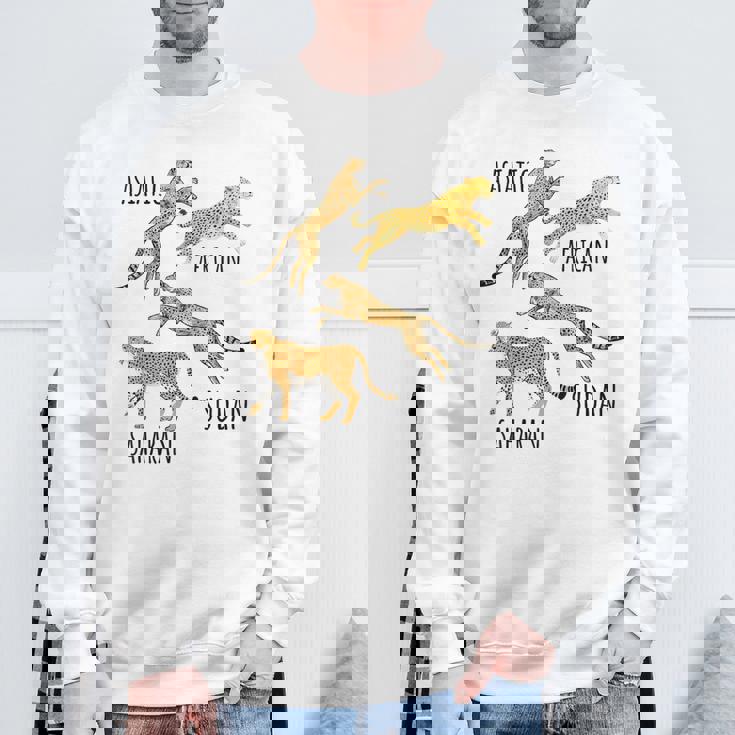 Type Of Cheetahs Breeds Collection、チータープリント、ビッグキャット スウェットシャツ 高齢者への贈り物