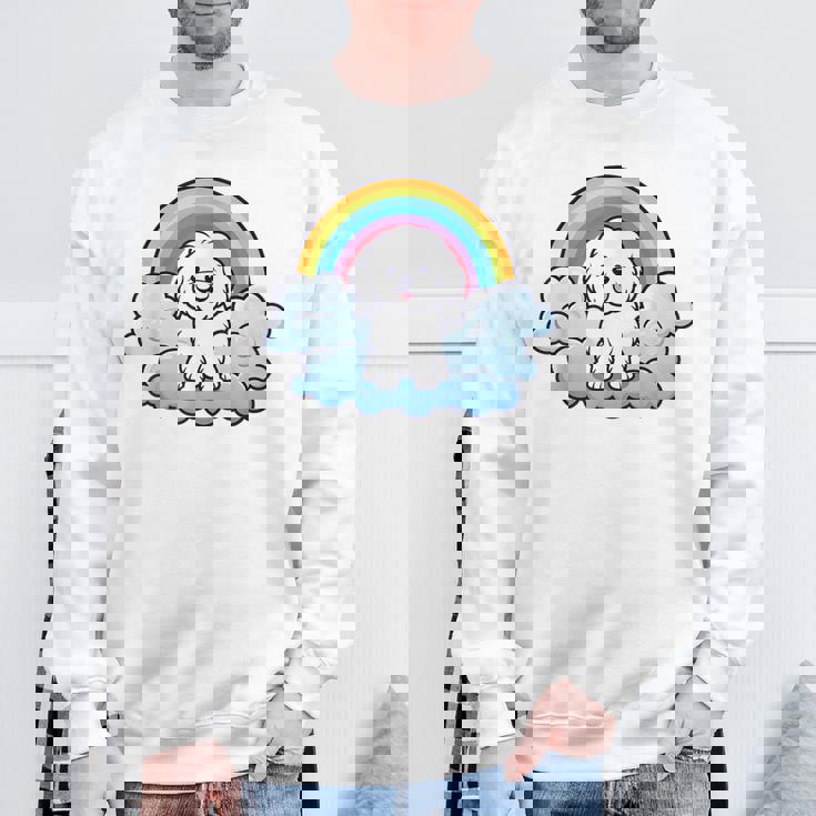 かわいいボロネーゼ犬 レインボークラウド カラフル カワイイ 子犬好き スウェットシャツ 高齢者への贈り物