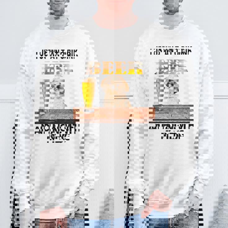 ただビール飲みたい&吊るしw おれのシーズーー スウェットシャツ 高齢者への贈り物